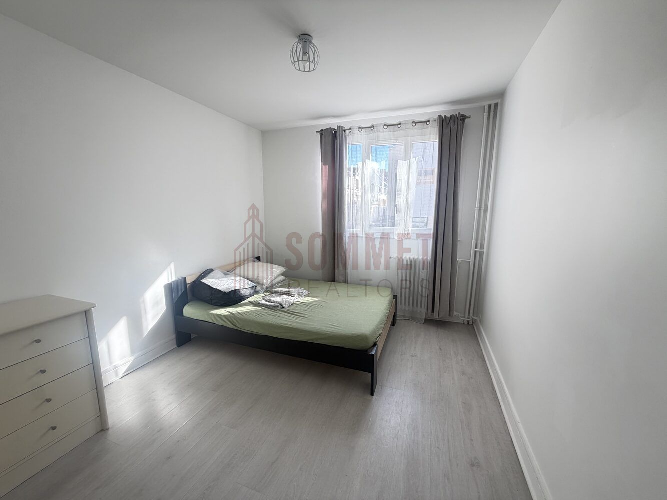 Property view 4